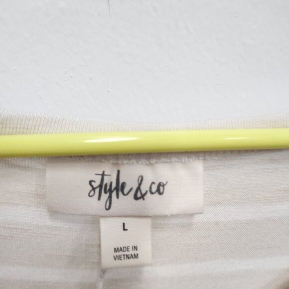 Style & Co Antique Cream Striped V-Neck Oversized Top Drapey Tee Large - Picture 9 of 10